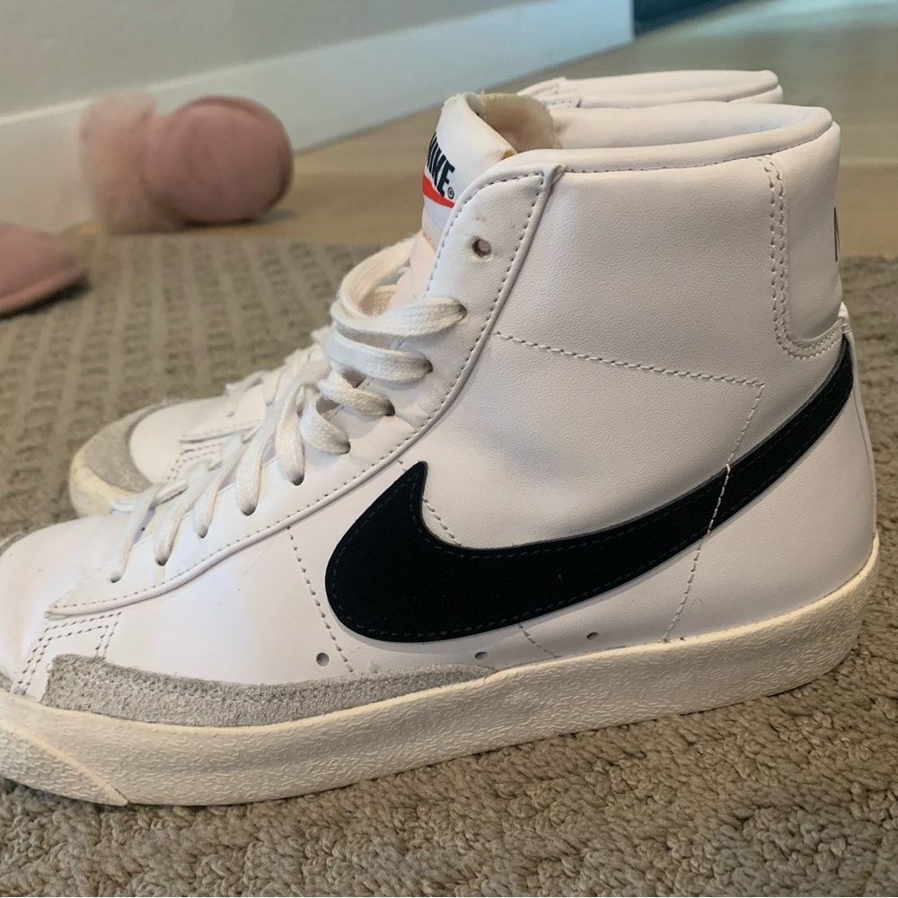 Nike Blazer Mid '77